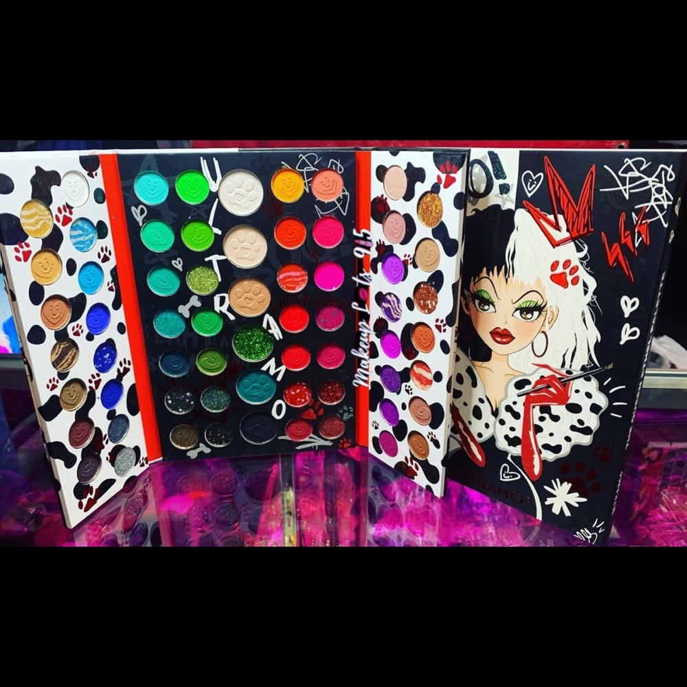 Ultramo Queen Ethel (Cruela) Eyeshadow Palette